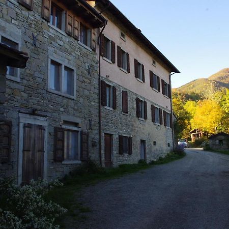 Fattoria La Guedrara Bed & Breakfast Sestola Exterior photo