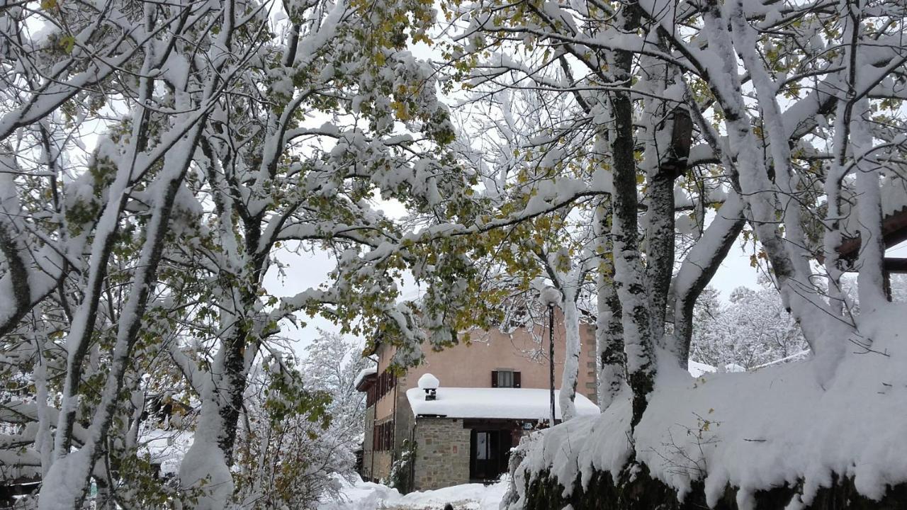 Fattoria La Guedrara Bed & Breakfast Sestola Exterior photo